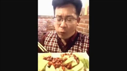 是谁发的吃瓜视频啊,是谁发布了那火爆全网的吃瓜视频?