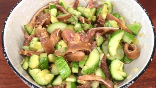 猪吃瓜有营养吗视频播放,视频揭示惊人真相