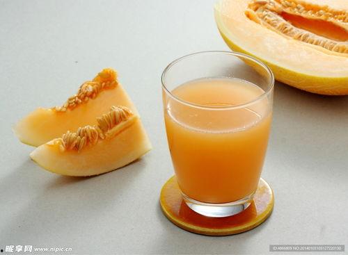 吃哈密瓜的男宝宝好吗视频,营养美味，健康成长